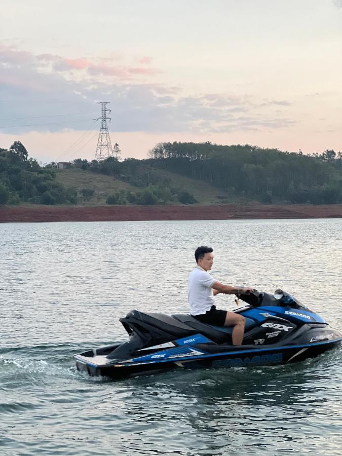 Bobbyfarm Lägenhet Gia Nghia Exteriör bild